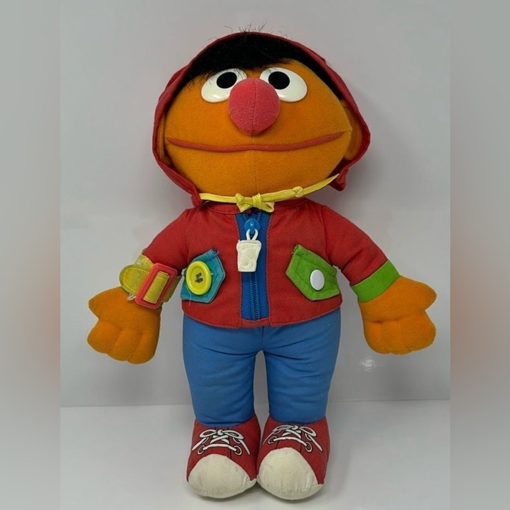 SESAME STREET- “Dress Me Up Ernie” Plush Learning Toy